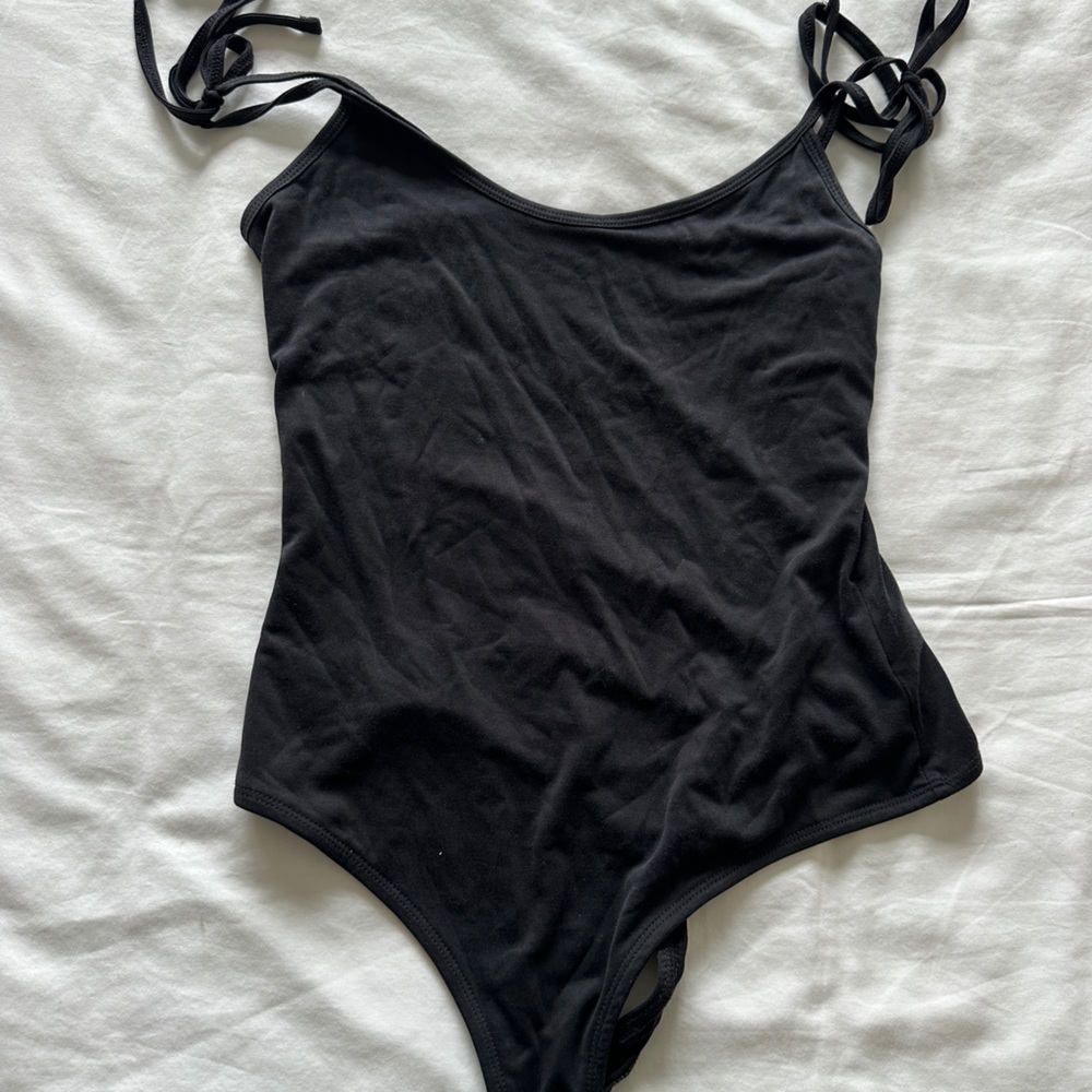PacSun Black Sleeveless Bodysuit